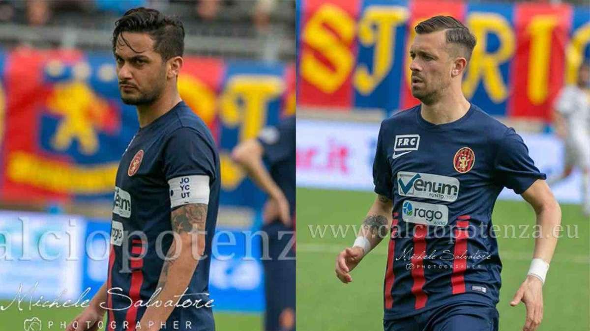 C'è la fila per Esposito e Pepe...