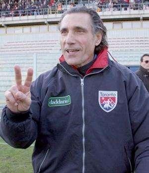 L'ex Potenza Dellisanti: "Con questo Taranto avrei stravinto il campionato...".