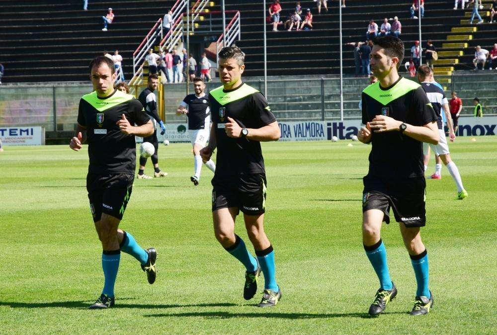 Arbitri...ecco come cambierà il fallo di mano...
