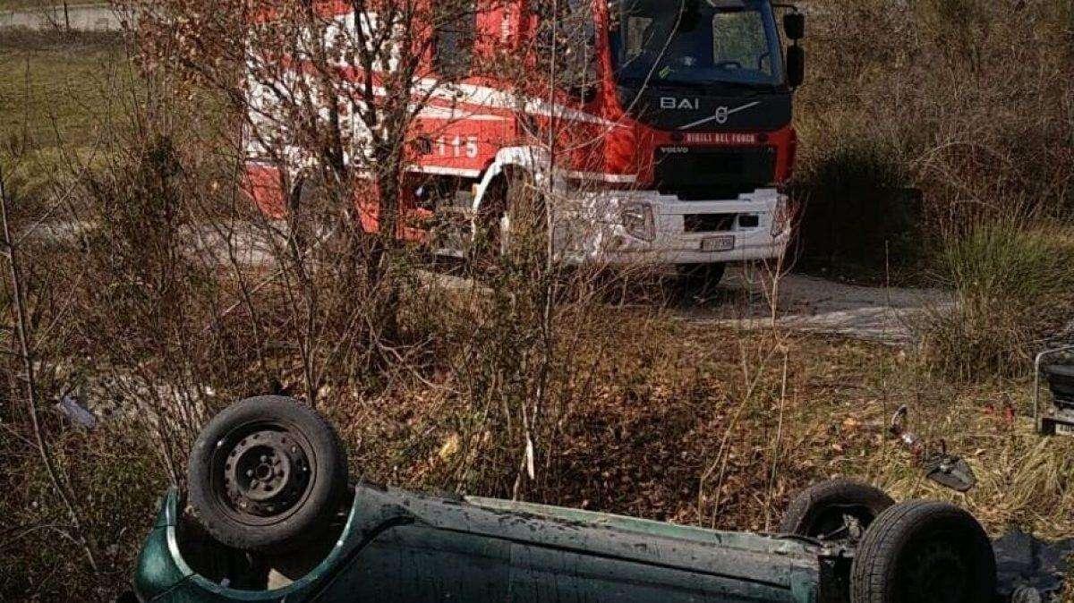 Finisce con la sua auto in una scarpata...muore giovane calciatore di Rionero...