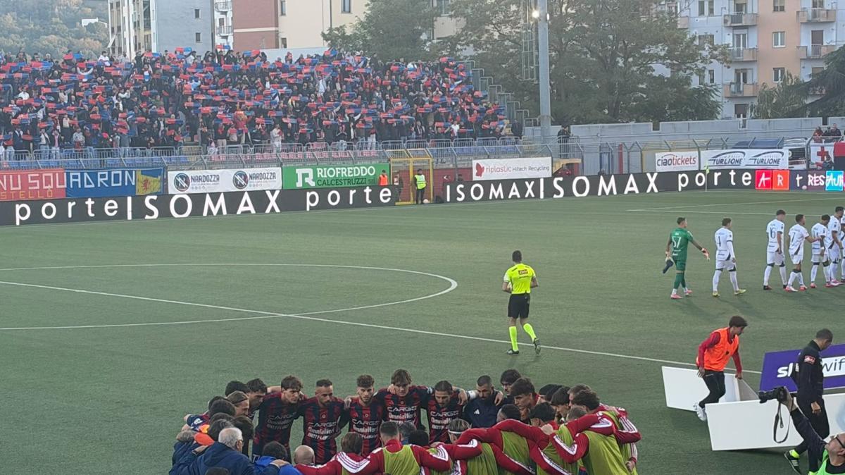 Il Potenza fa sognare, il Viviani è stretto e le... "blastonate" arrivano da lontano
