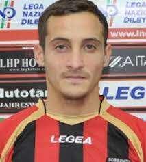 Potenza, muore suicida un ex calciatore rosso-blù