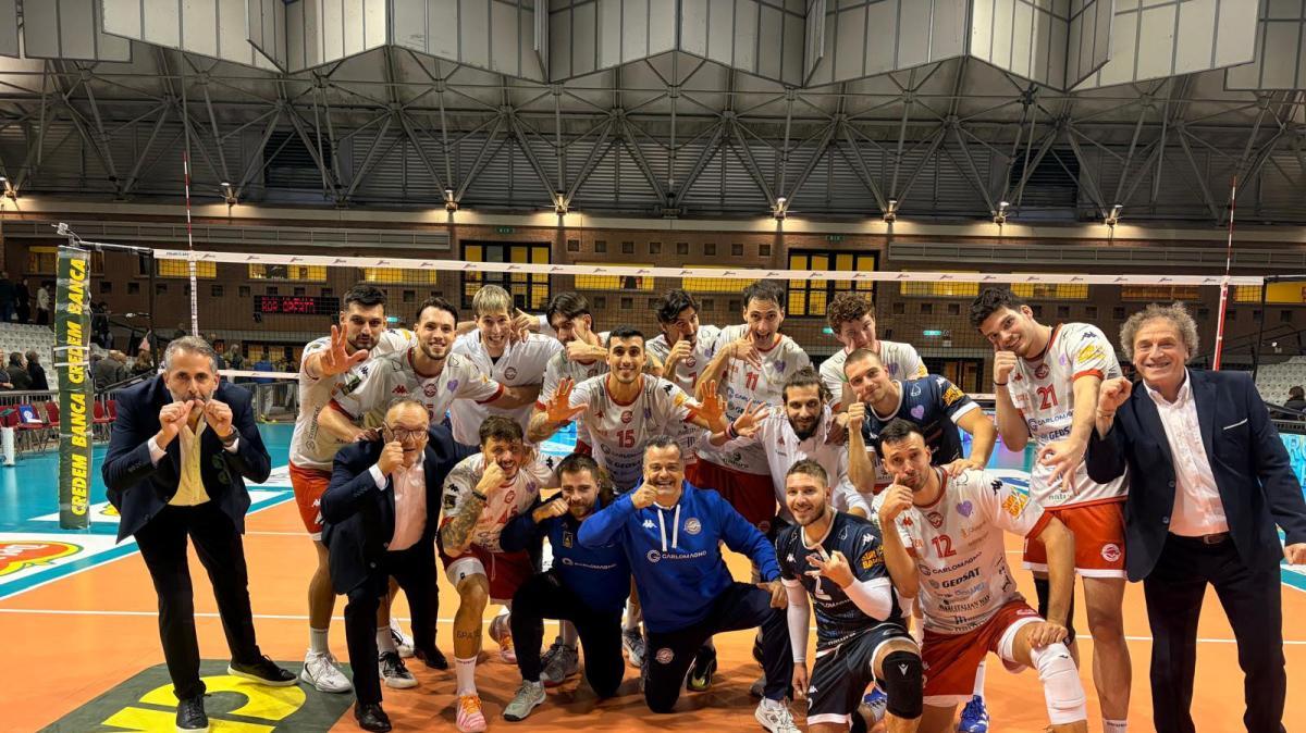 Rinascita Lagonegro, colpo da grande a Ravenna: terza vittoria consecutiva e primato confermato!