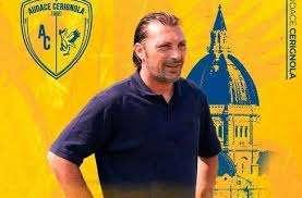 Giuseppe Raffaele allenatore Cerignola: "Ci teniamo alla Coppa Italia anche se a Potenza saremo 'spuntati' in avanti"