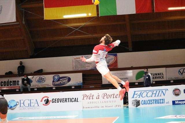 Volley A2. Cave del Sole Geomedical Lagonegro a Ortona per invertire il trend