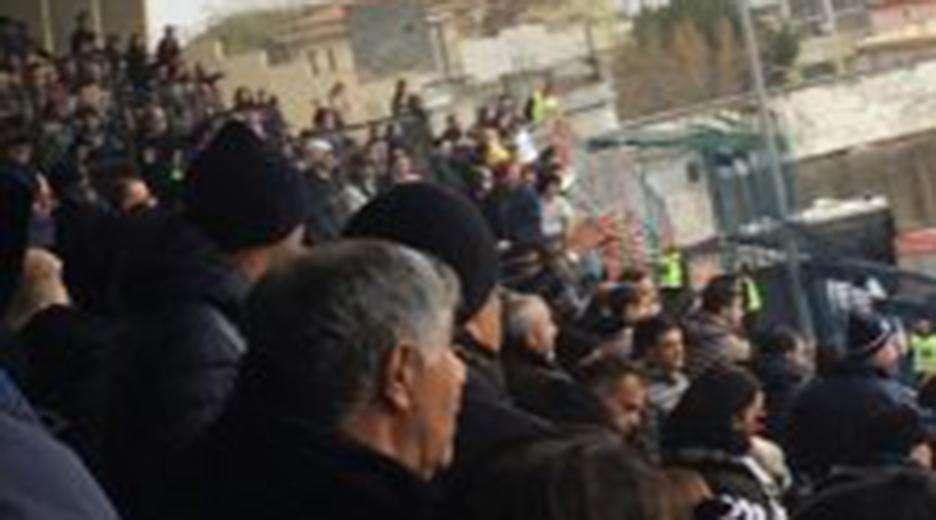 Gesto inqualificabile di alcuni tifosi della Cavese!