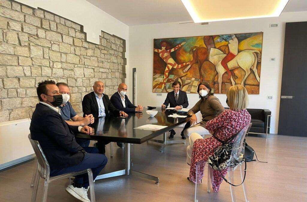Potenza, in attesa dell'arrivo del Gruppo Macchia i soci ridistribuiscono le quote