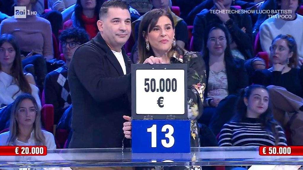 Affari Tuoi, ecco quanti soldi hanno vinto la coppia potentina composta da Lea e Franco