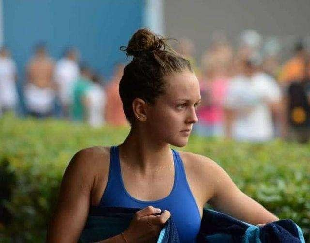 La nuotatrice lucana Lulù Marsicano è diventata campionessa italiana di nuoto nei 200 stile libero categoria juniores