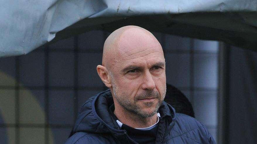 Una sola giornata per Imbimbo sulla panchina, la Juve Stabia gli preferisce Sottili