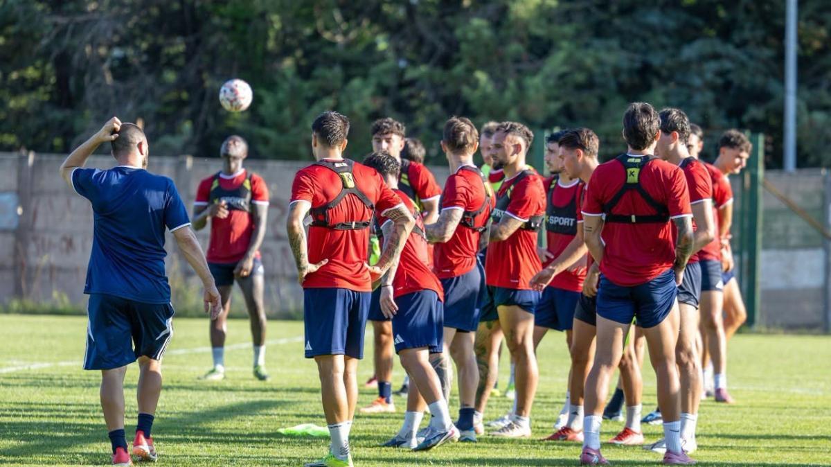 Potenza, arriva Franzolini e un centrocampista può salutare