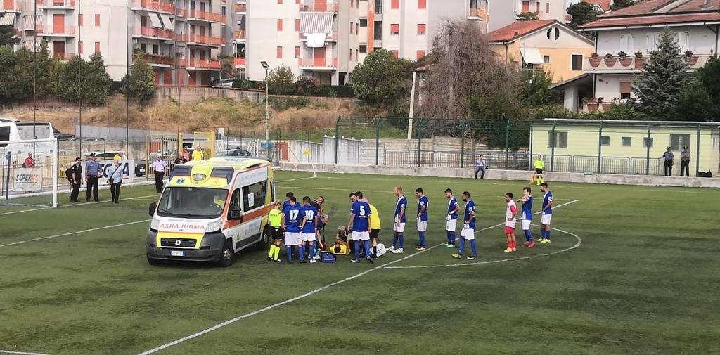 Serie D/H: Gelbison-F. Andria, malore per il portiere ospite
