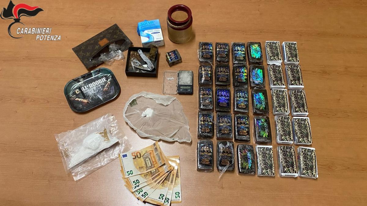 Potenza:  operazione antidroga dei Carabinieri. in arresto due fratelli residenti nel capoluogo con quasi tre chili di stupefacente