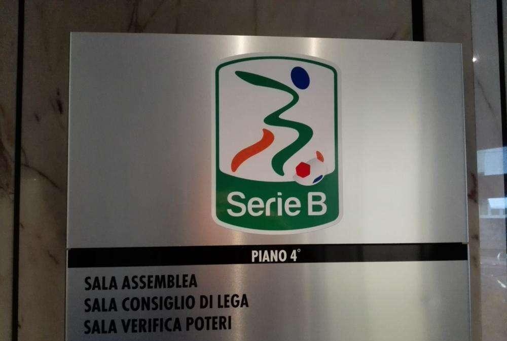 Serie B...lo spareggio play out per non retrocedere in C sarà tra Venezia e Salernitana...