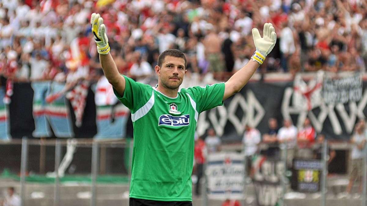 Ricordate il portiere Paoloni? Nuovi guai per l'ex portiere di Benevento e Cremonese