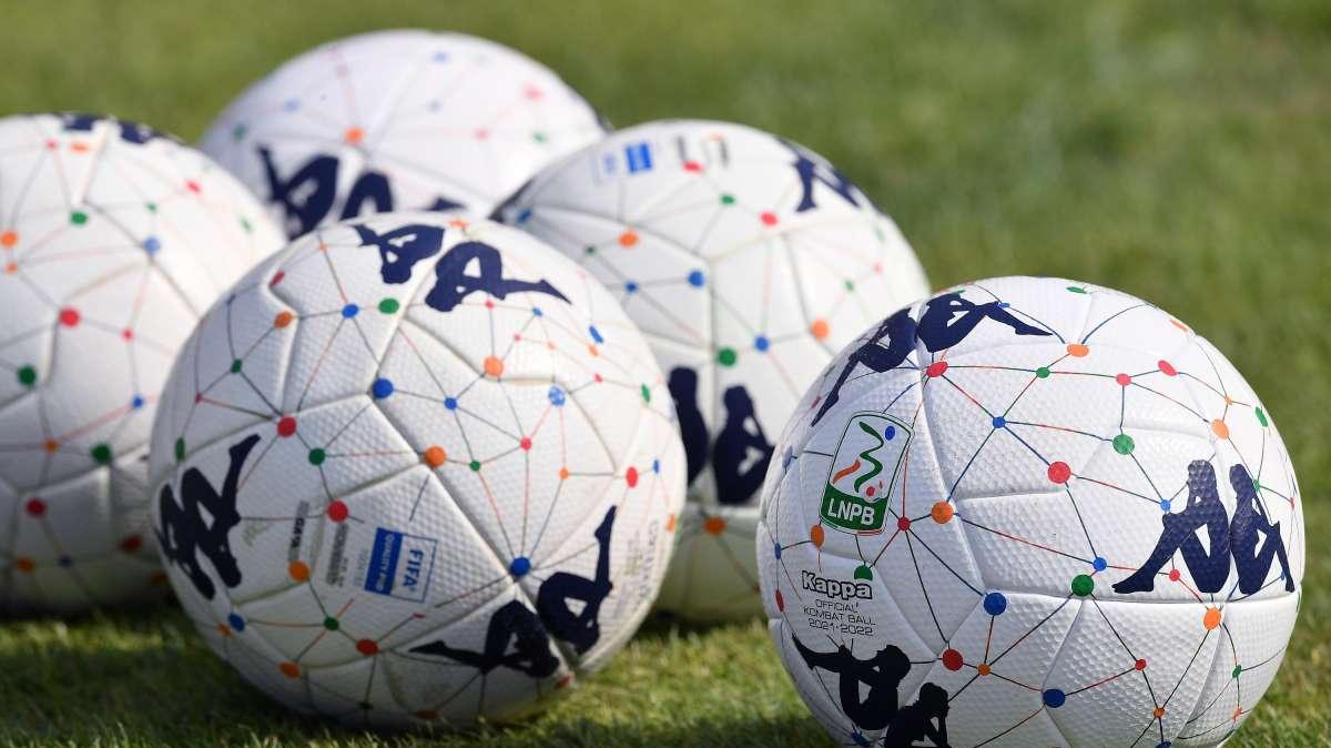 Sport Mediaset: "Play-off salvezza-promozione" e reintroduzione della Serie C2: ecco le proposte per la riforma del calcio italiano"