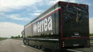 Il truck Errea sta tornando a Parma...