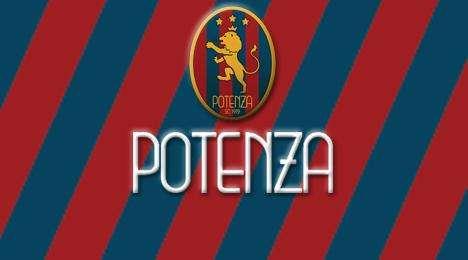 Grande festa del Potenza di ritorno da Gravina