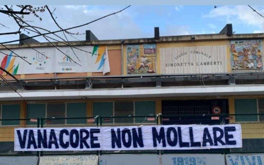 VANACORE NON MOLLARE