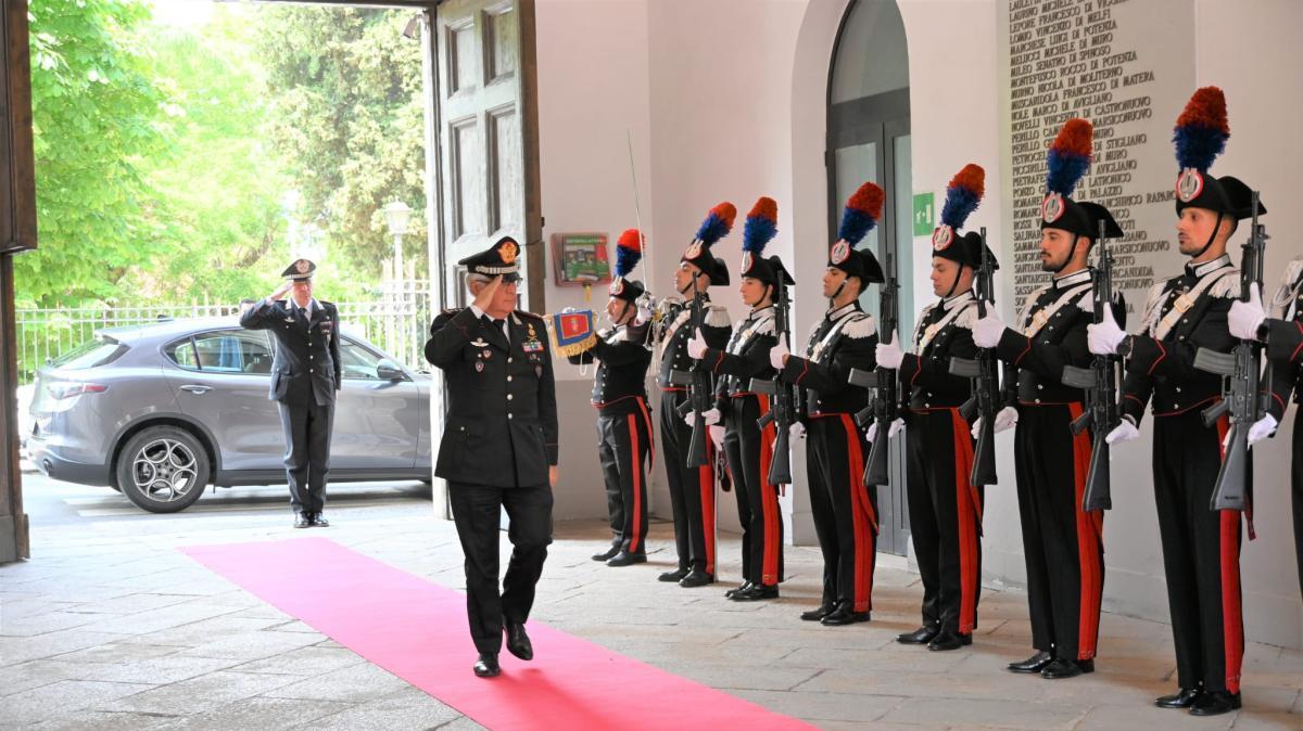Il Generale Masciulli in visita al Comando Legione Carabinieri Basilicata