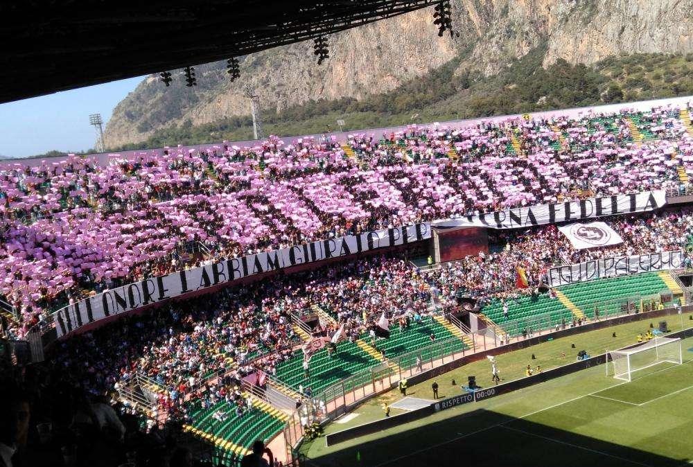 La procura della Figc ha chiesto la retrocessione in C per il Palermo...