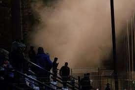 Il derby Fermana-Sambenedettese sospeso a causa di un principio di incendio...