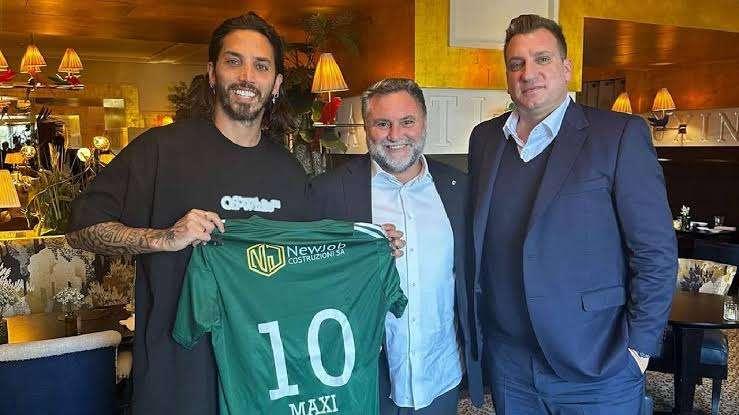 Maxi Lopez si prende un "pezzo" di Paradiso
