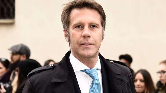 Calciatori del Real Aversa accusano problemi intestinali, il patron Emanuele Filiberto: "Hanno avvelenato la mia squadra"