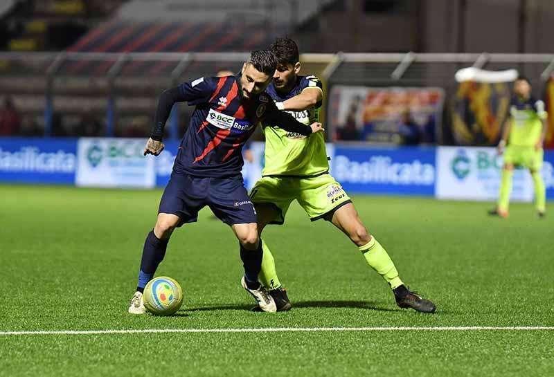 Gli stacanovisti del Potenza, conduce Dettori