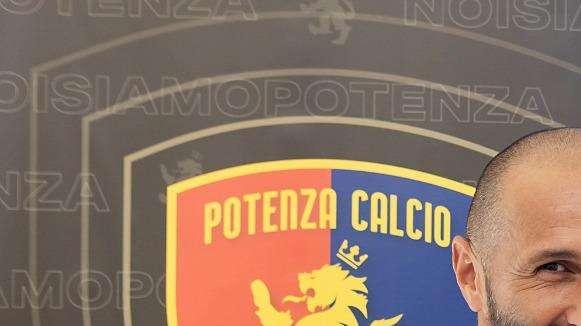 Il DS Natino Varrà: "Gli acquisti saranno effettuati in base alla funzionalità del progetto"