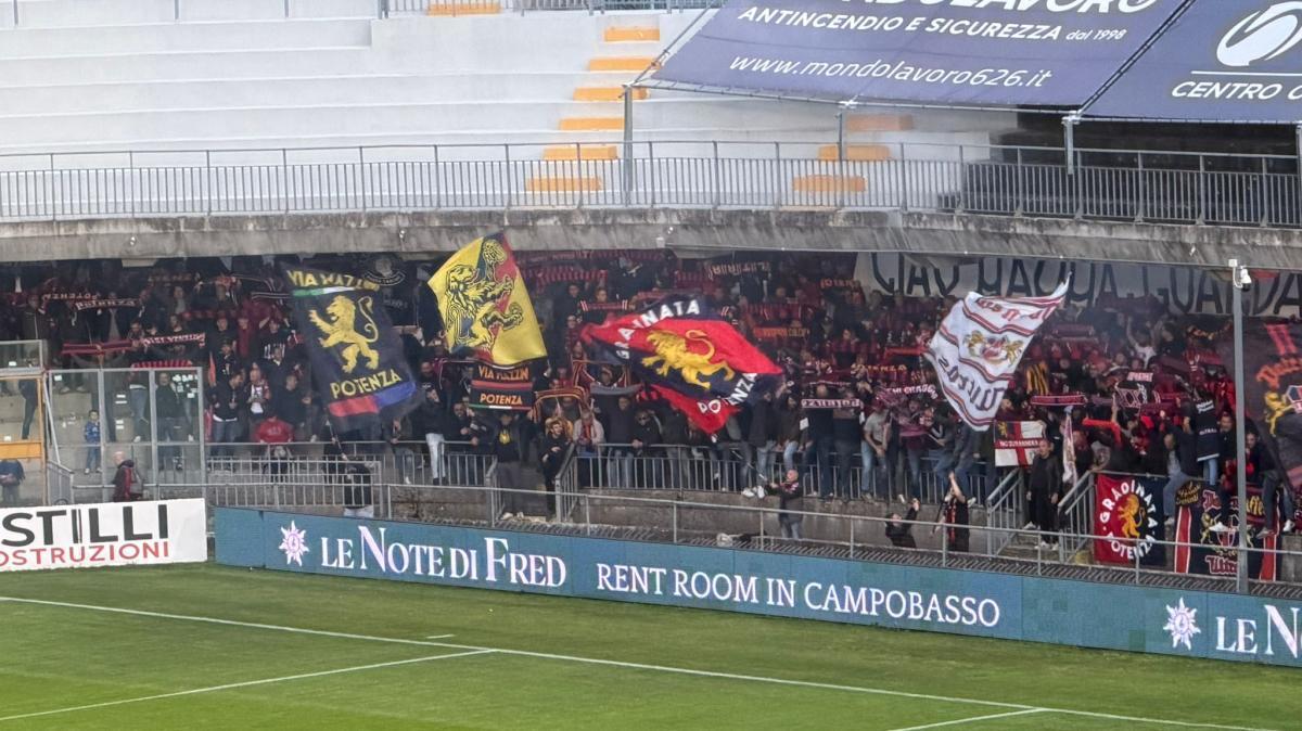 Tifosi a Campobasso