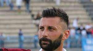 L'ex difensore del Potenza Chiavaro può diventare il ds del Trapani