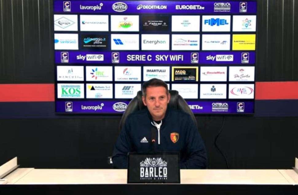 Potenza, l'allenatore De Giorgio: "Con l'Altamura sarà una partita difficile, ma dobbiamo dare continuità ai risultati"