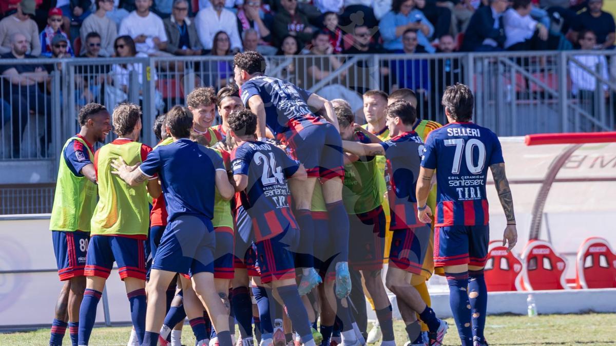 Potenza, l'occasione è servita: con il Crotone puoi scappare