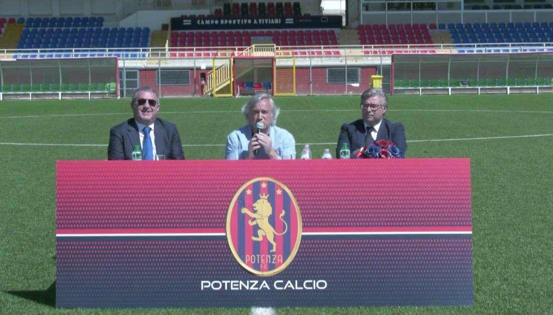 Potenza, Donato Macchia presenta il suo Potenza 