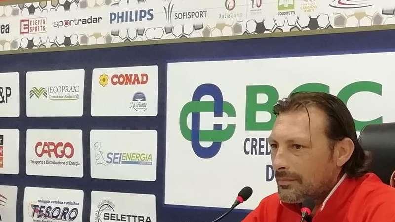 Latina-Potenza, mister Raffaele: "Qualche cambio in formazione anche per mettere in campo maggior freschezza"