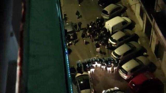 Guerriglia urbana a Catania: ultras locali assaltano pullman dei tifosi del Pescara