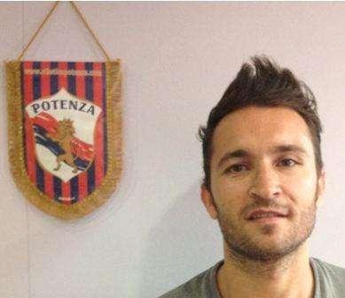 L'ex attaccante del Potenza Famiano si "inventa" Vialli.