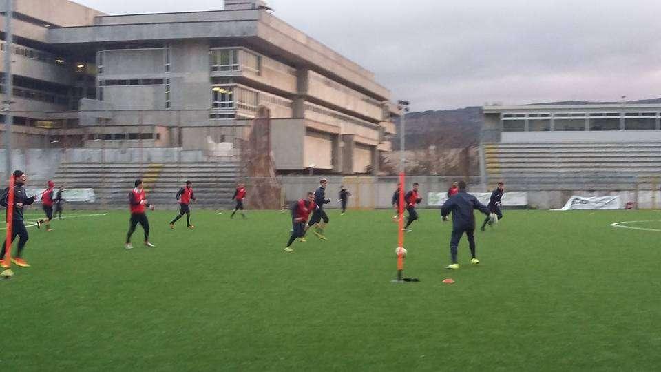 Al termine dell'allenamento il rompete le righe...