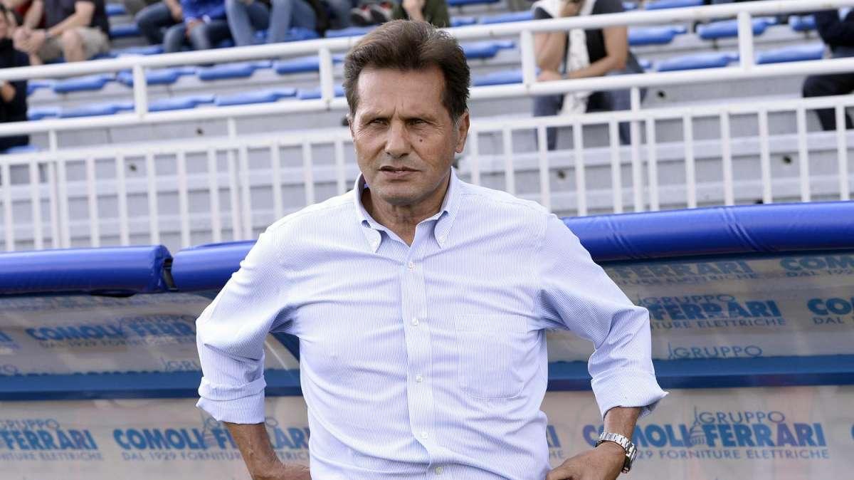 Pazza idea Scafatese... il presidente Romano per la panchina dei canarini sogna Walter Novellino