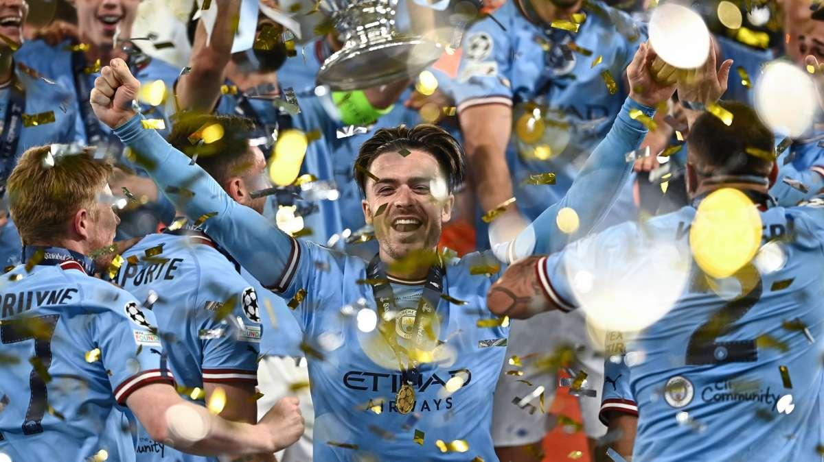 Per il centrocampista del Manchester City Jack Grealish la festa non finisce mai
