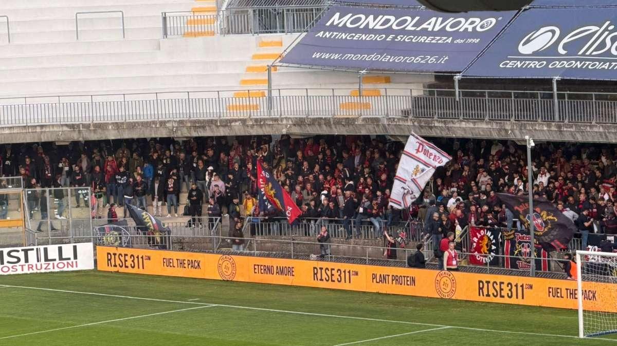Ascoli-Potenza, settore ospiti sold-out in pochi minuti
