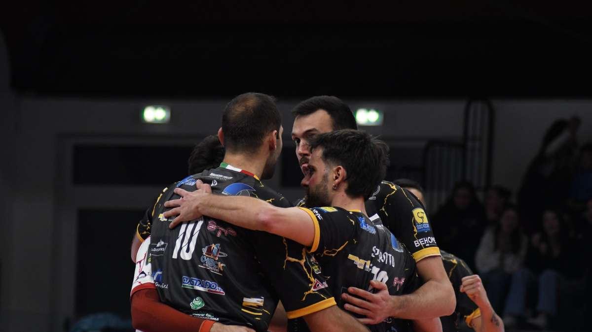 Rinascita Lagonegro, sconfitta casalinga al tie-break con la Sviluppo Sud Catania