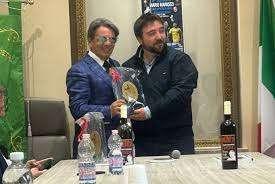 Ancora un premio per l'allenatore lucano Ezio Capuano