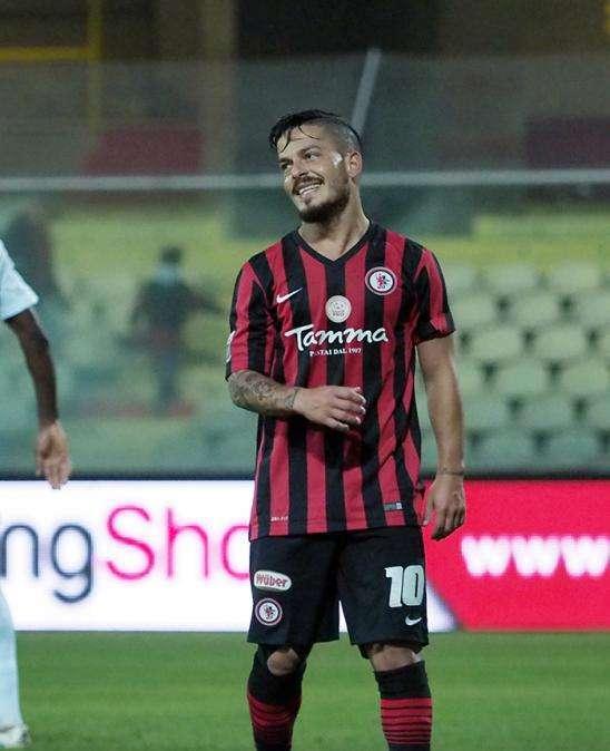 Il magic moment dell'ex Potenza Vincenzino Sarno...
