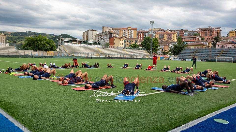 Oggi alcuni giocatori del Potenza si sono allenati a parte