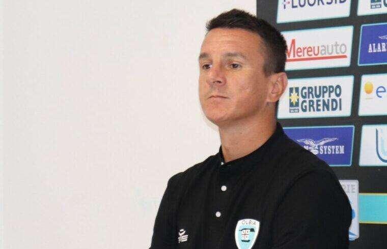 Emerson si presenta all'Olbia: "Mi ha convinto il progetto ma essere corteggiato a 40 anni mi ha fatto sentire importante"