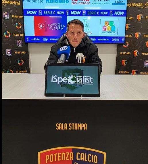 Potenza, da mister De Giorgio elogi ai tifosi e a Caturano