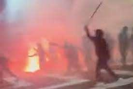 Teano a ferro e fuoco, contatto in autostrada tra i tifosi della Nocerina e del Lecce