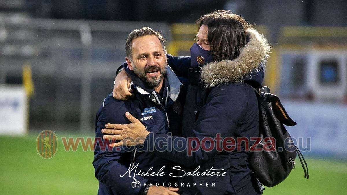 L'ABBRACCIO